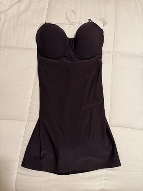 Ambrielle Black Strapless Shapewear Slip